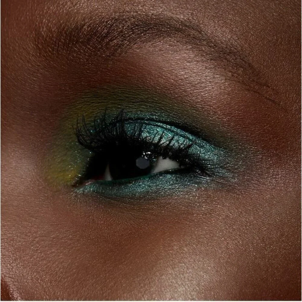 MAC THAT'S SHOWBIZ BABY Eye Shadow ~ Green Black Frost ~ Pro Palette Pan Refill